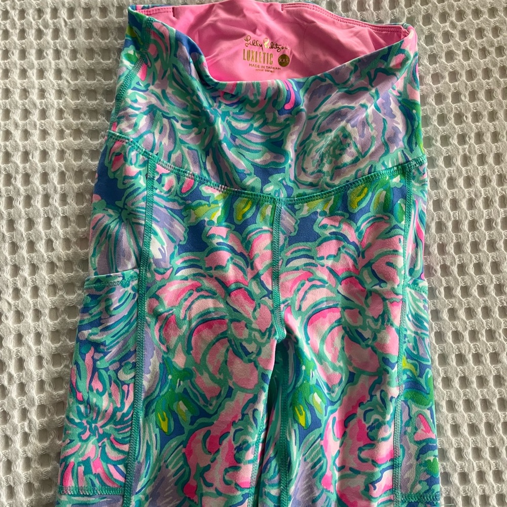 Lilly Pulitzer legging size XXS. Like new